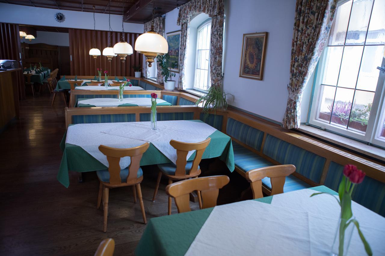 Hotel Gasthof zum Hirsch Wertingen Exterior foto